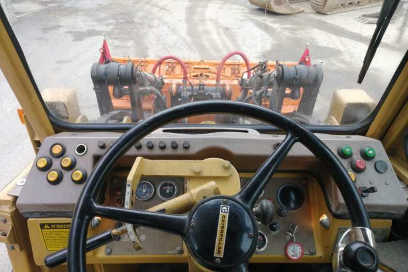 OmecoHub - Immagine CATERPILLAR IT12